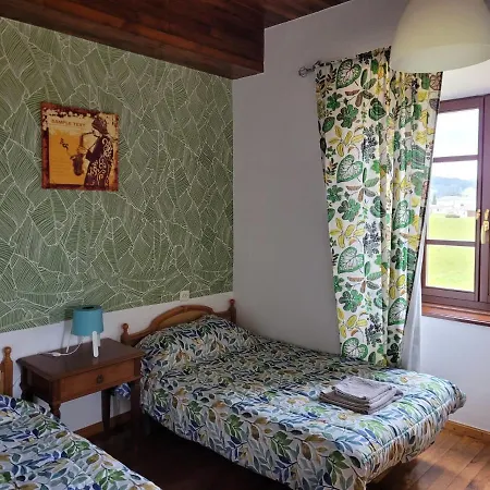 Casa De Aldea Chacurro Kır Evi Castropol